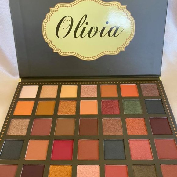 Meet your Posher, Irisbeth - Picture 12 of 13